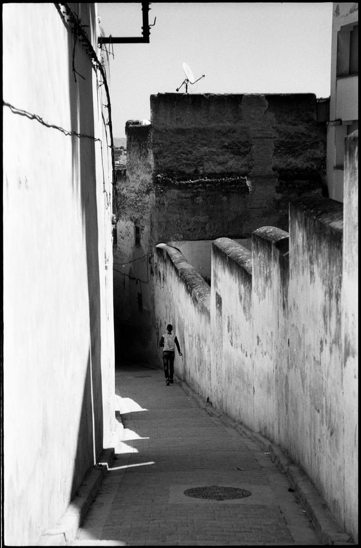 Fes, Morocco - Silver Gelatin Photograph: Title: Fes, Morocco - Silver Gelatin Photograph Description: 16 x 20 in Medium: Fes, Morocco - Silver Gelatin Photograph - Limited Edition of 10 Paul Cooklin United Kingdom Photography, Gelatin on Pap