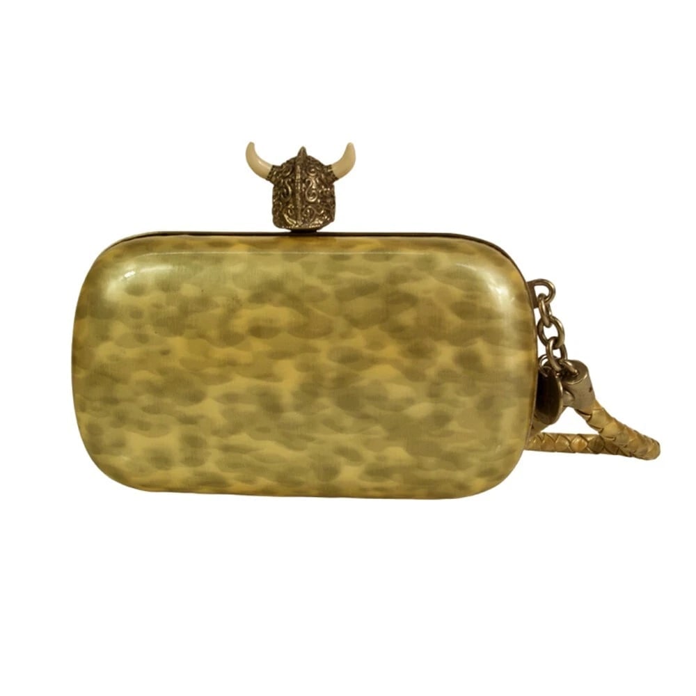 Alexander McQueen Gray Patent Leather Viking Studded Silver Skull Clasp Clutch - 2