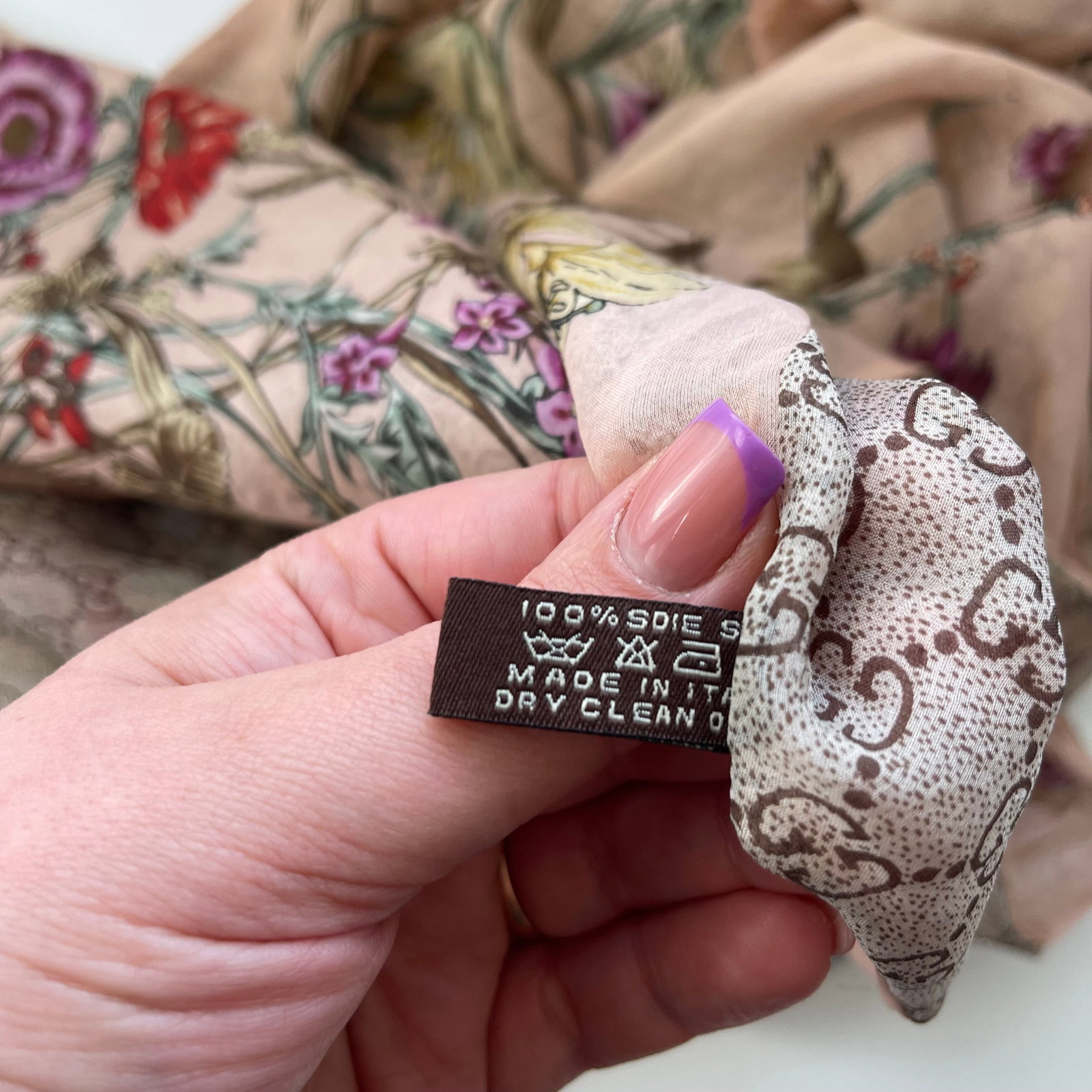 Gucci Beige Floral 100% Silk Scarf - 7