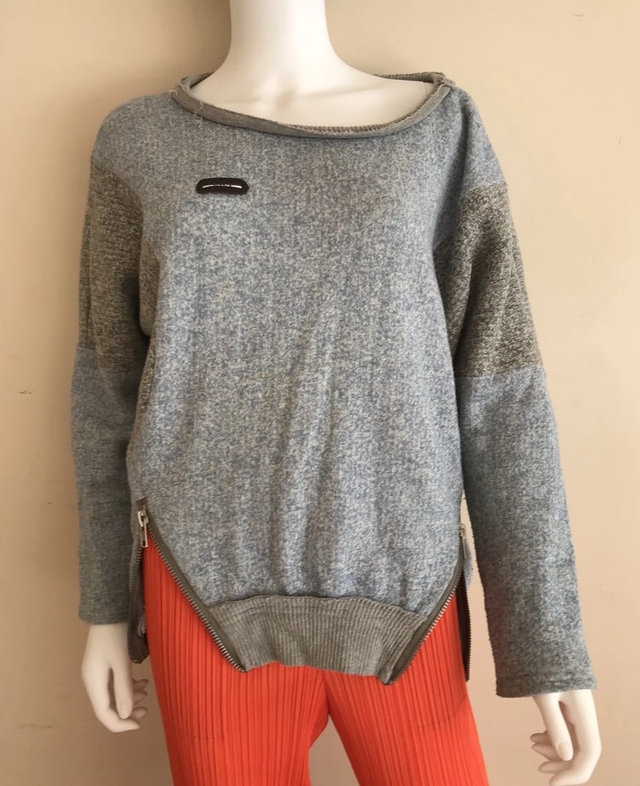 Nana Made In Korea Blue And Gray Sweater With Zippers Size Medium - 2