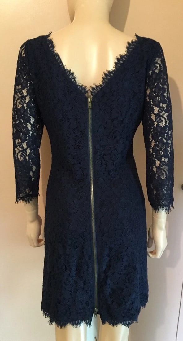 Elegant Diane Von Furstenberg Navy Lace Dress Size 8 - 3