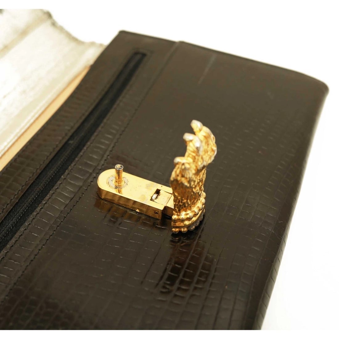 Gianfranco Ferre Black Lizard Leather Flap Top Clutch Bag Goldtone Lion Paw - 11