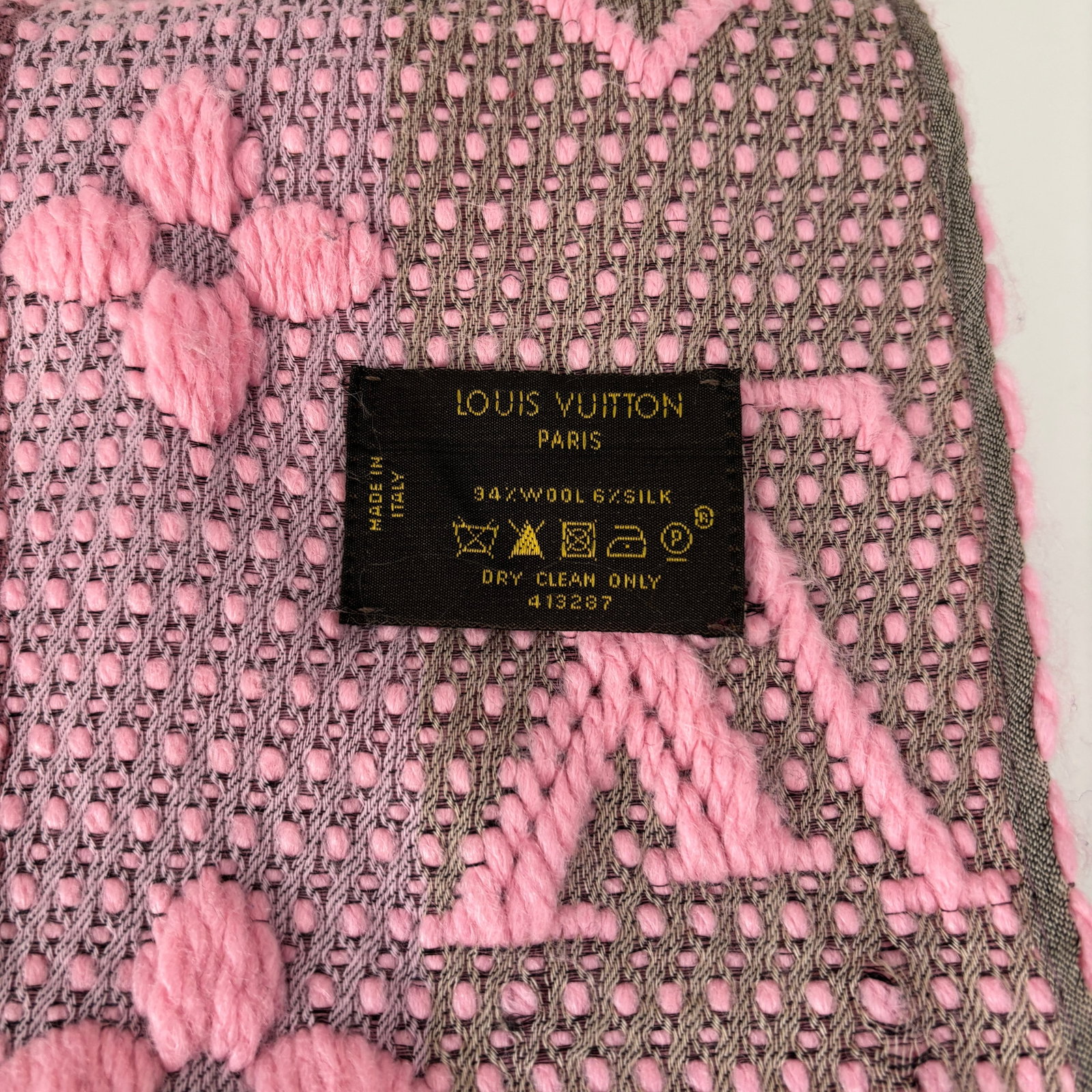 Louis Vuitton Pink Thick Wool & Silk Scarf - 10