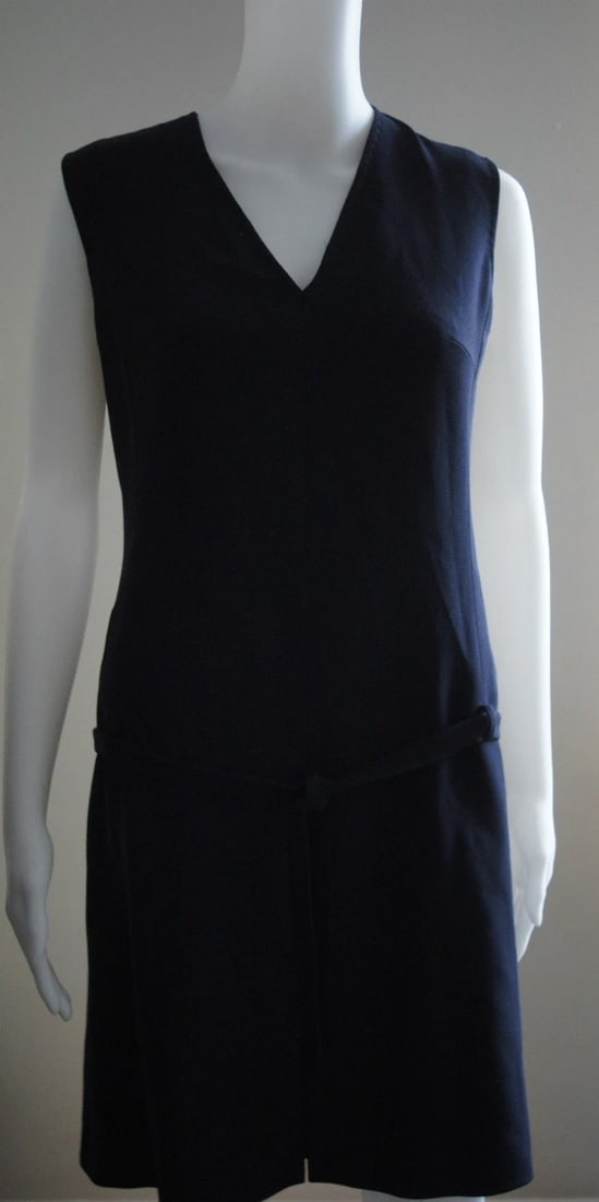 MAXMARA MADE IN ITALY LITTLE BLACK DRESS SIZE 6 WOOL LINING CLASSY - 6