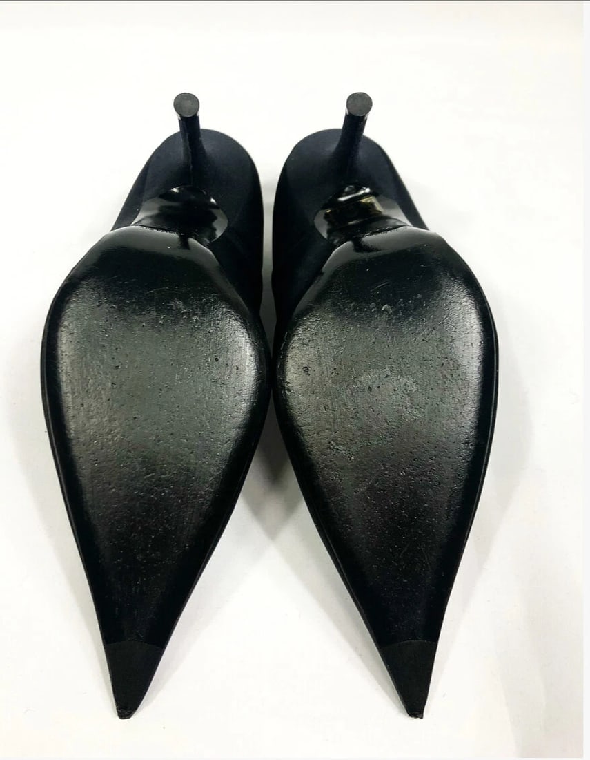 BALENCIAGA Black Spandex Pointed Toe Pump Heels Size 37.5 - 5