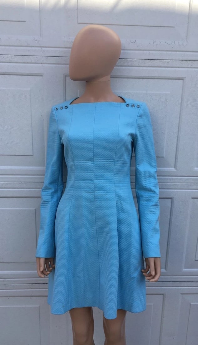 Chic Kenzo Blue Cotton Dress Size 38: Title: Chic Kenzo Blue Cotton Dress Size 38 Description: We guarantee the authenticity of our pieces, as well as the stated condition and functionality of all items. However, all items are sold in