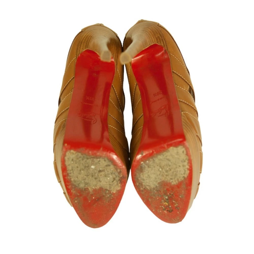 Christian Louboutin Pique Cire 140 calfskin brown sandal pumps heels 39,5 - 7
