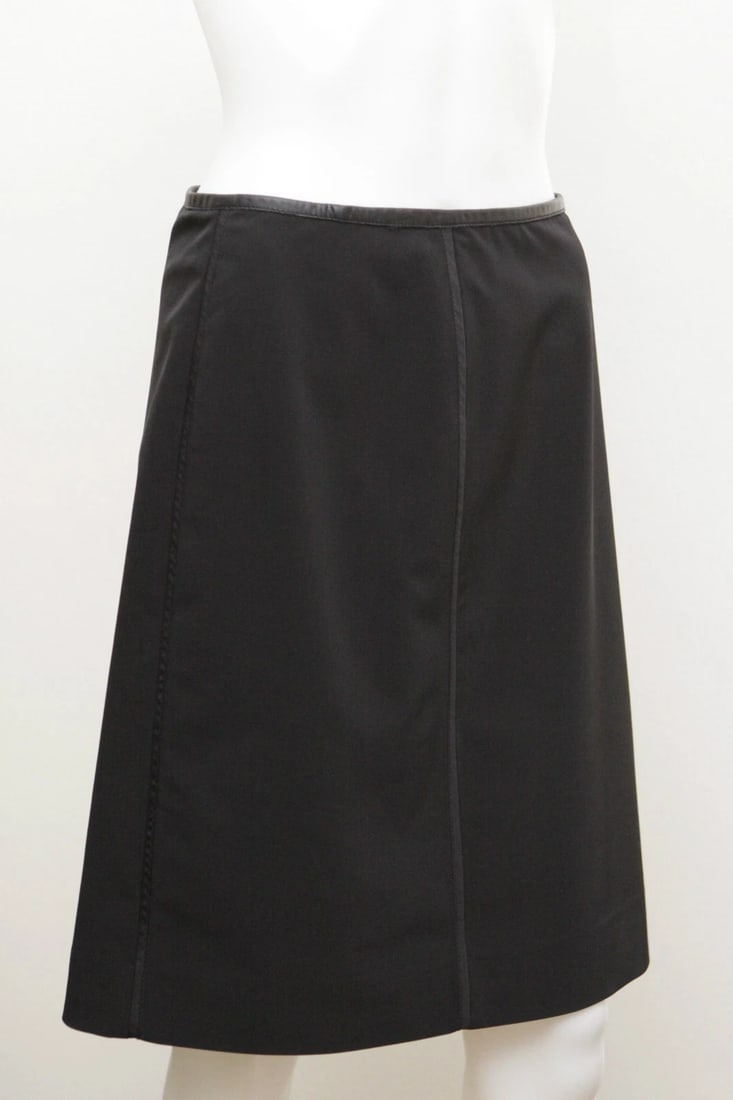 PRADA MADE IN ITALY SIZE 40 BLACK SKIRT PENCIL CLASSY LEATHER STYLISH BUSINESS - 7
