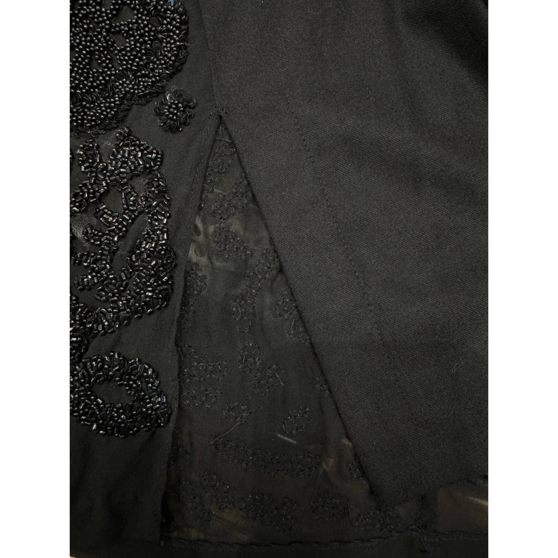 Peachoo + Krejberg Top in wool & silk hand crafted embroidered with beads size M - 9