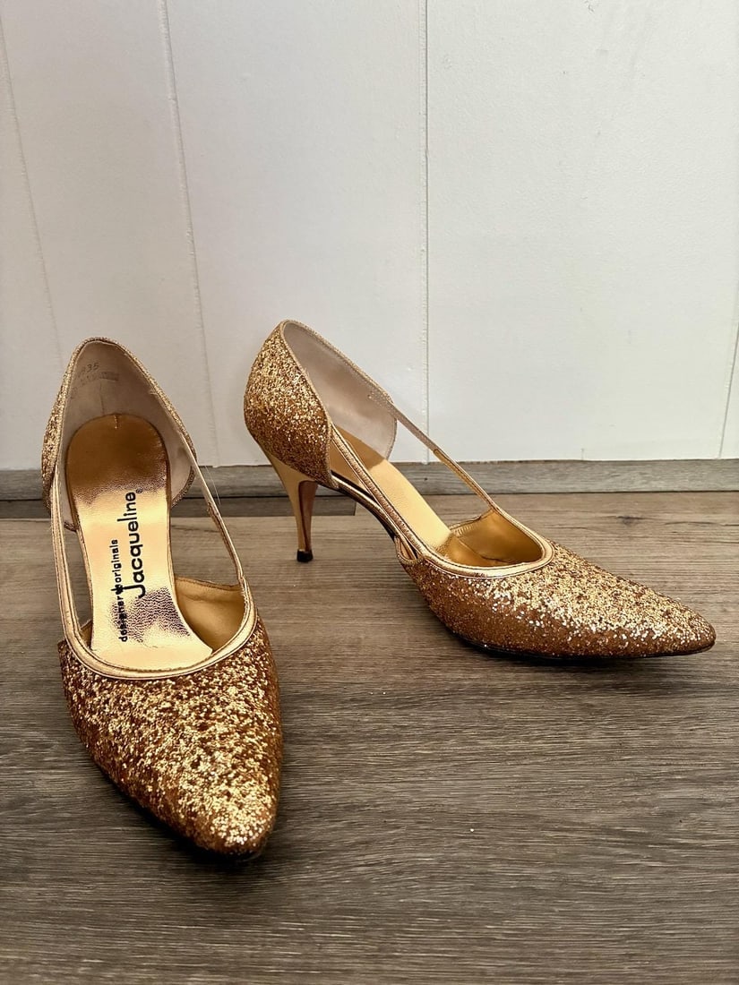 Vintage 1960s Gold Glitter Stiletto Shoes US 7M - 8N - 2