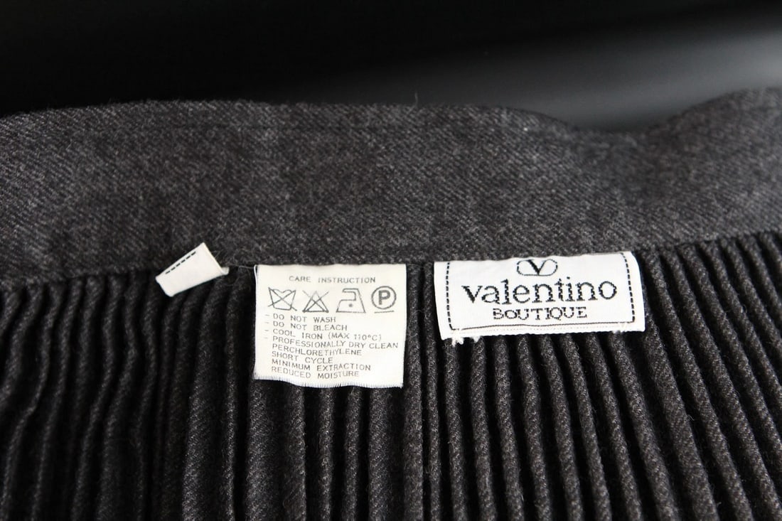 VALENTINO BOUTIQUE VINTAGE SKIRT WOOL BLEND PLAIDS SIZE 12 STYLISH - 6