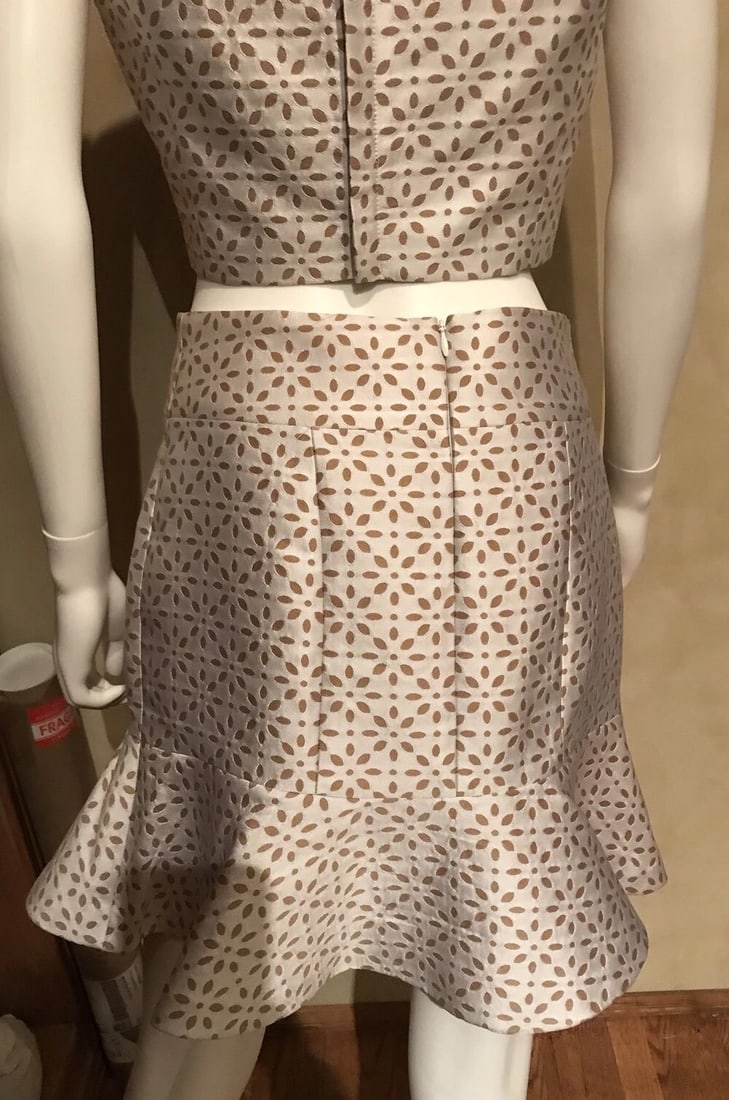Michael Kors Blouse & Skirt Size 4 & 8 Silk Material Beige & White - 11