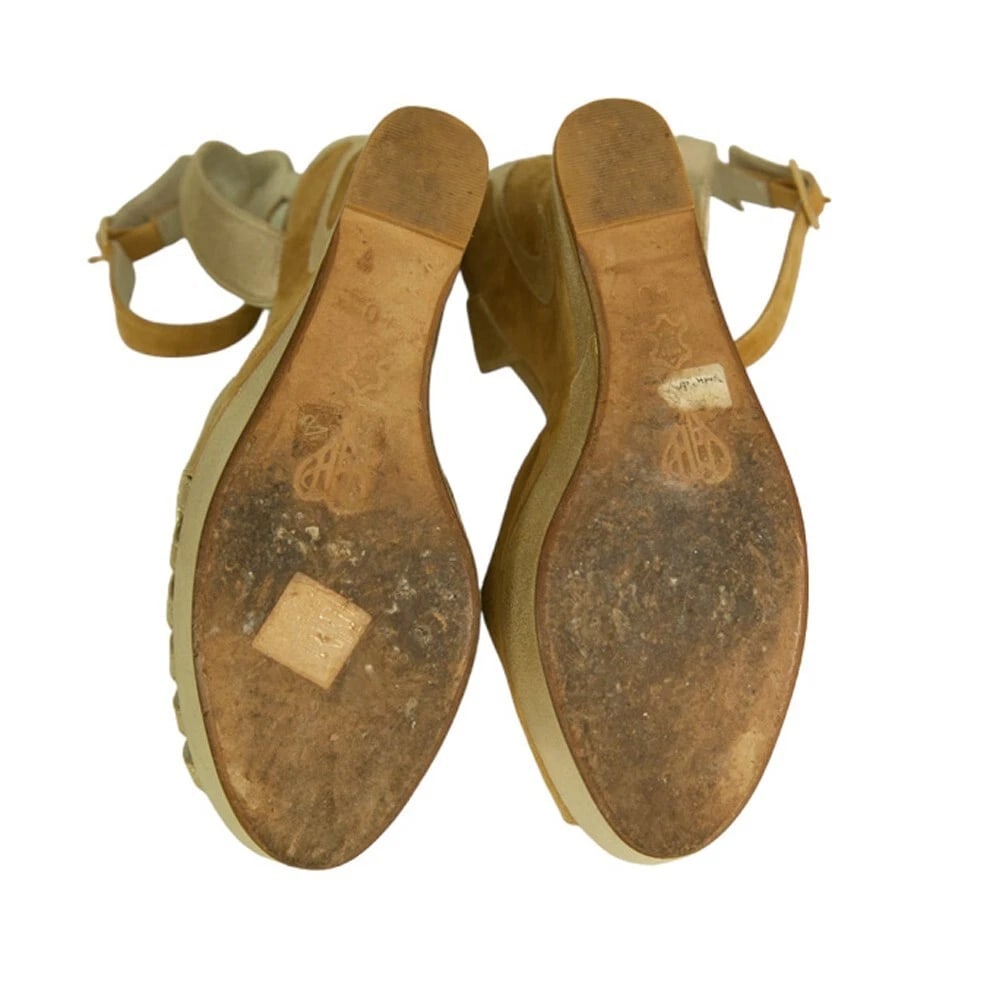 Terry De Havilland Iconic Margaux Beige Suede Gold Wedges Platform Sandals 40 - 7