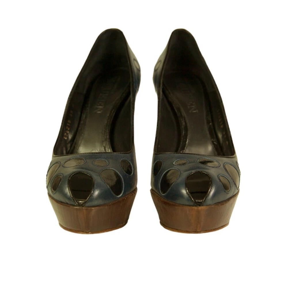 Alexander McQueen Blue leather Black Polka Dots peep toe Pumps Heels Shoes sz 39 - 2