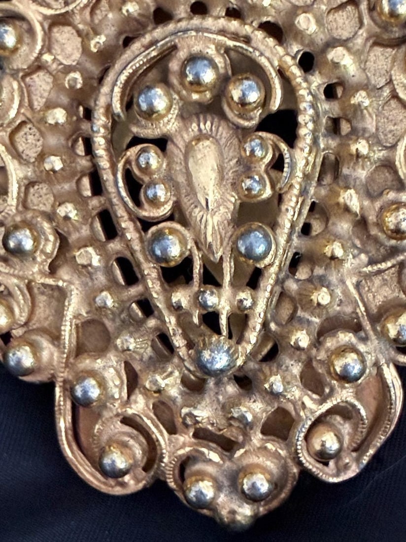 Vintage 1940s Dress Coat Clip Ornate Brass - 3