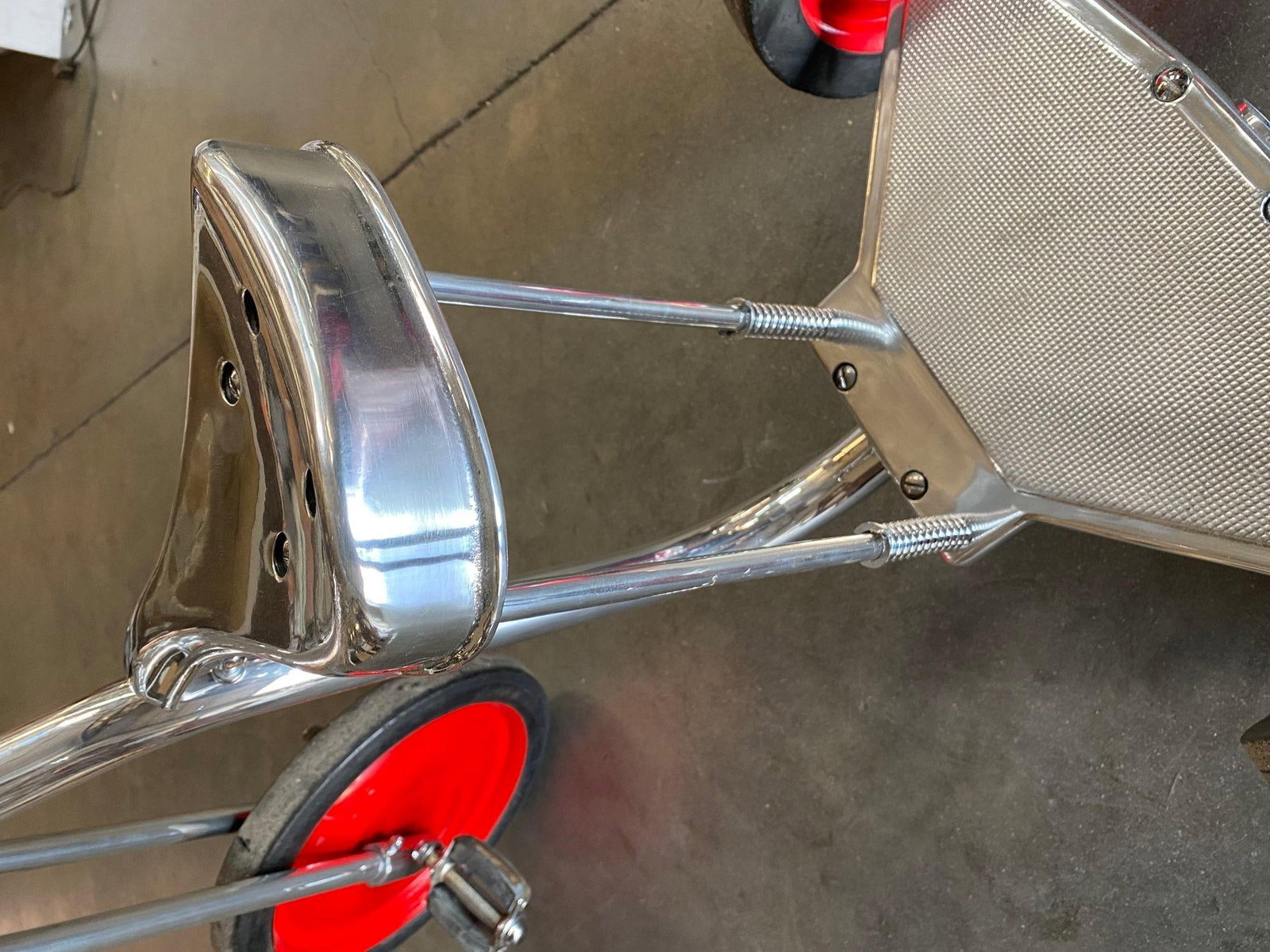 Art Deco Polished Chrome Adult Size Tricycle Trike style of Bowden, 1940 - 4