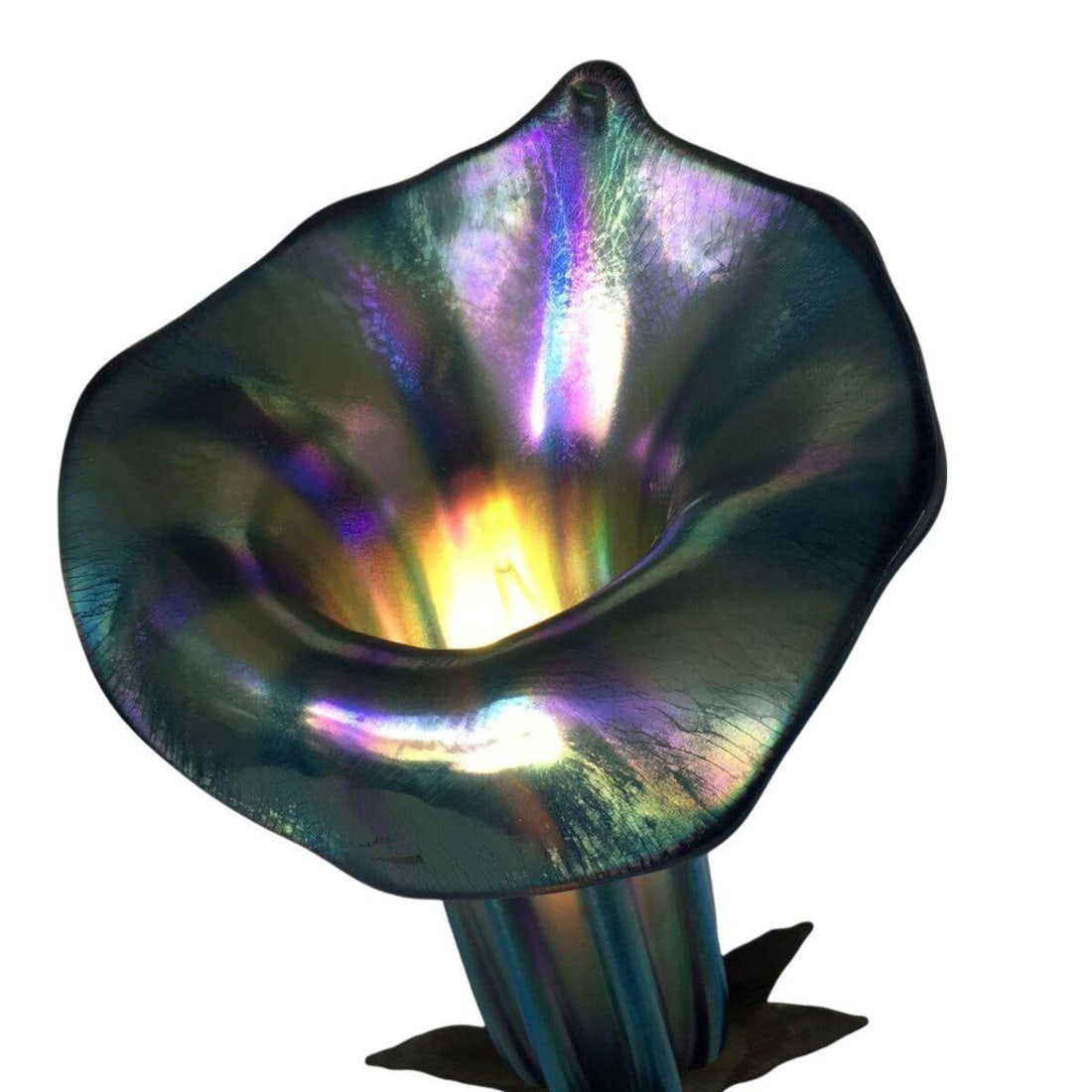 Art Nouveau Style Bronze Lilly Table Lamp W/ Bell Shade - 2
