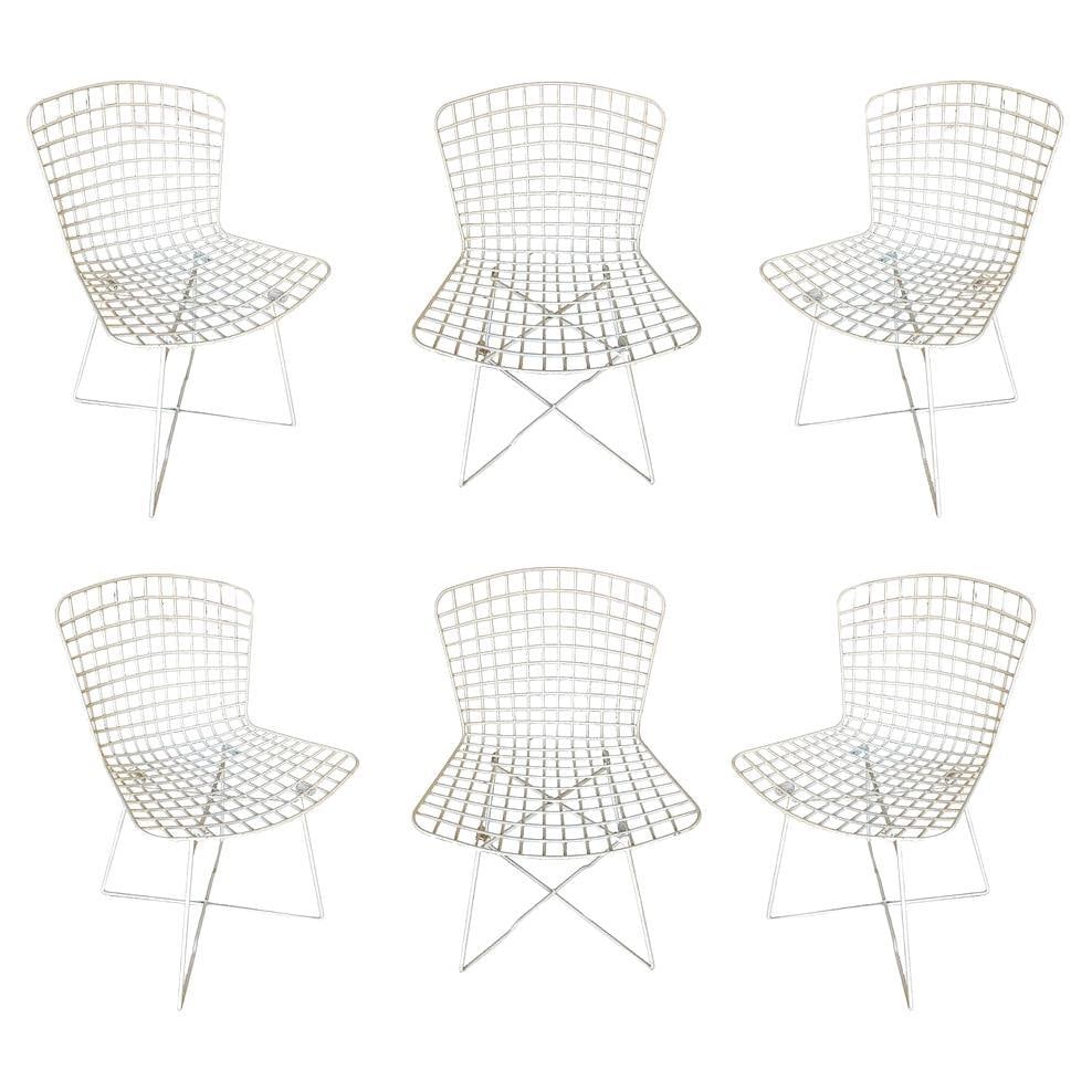 White Bertoia Steel Wire Side Chair With "X" Base by Knoll, Set of 6: Title: White Bertoia Steel Wire Side Chair With "X" Base by Knoll, Set of 6 Description: Set of 6 original 1950s white steel wire Bertoia side chairs with "X" base by Knoll. Hans and Florence Knoll ne
