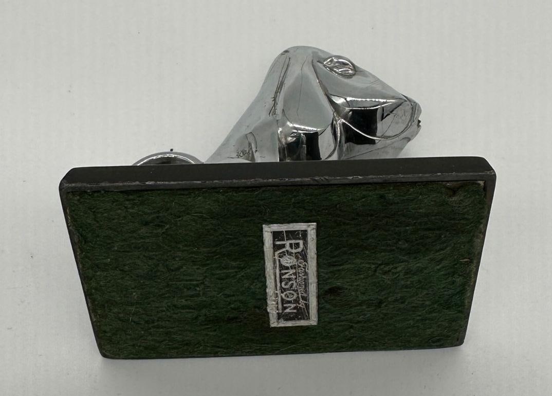 1935 Ronson Hound Dog Table Striker Lighter by Ronson - 5