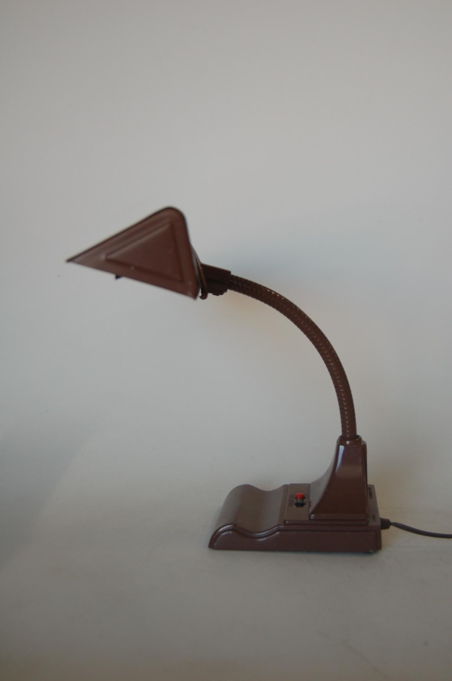 Midcentury Brown Enamel Fluorescent Gooseneck Desk Lamp by Art Specialty - 2