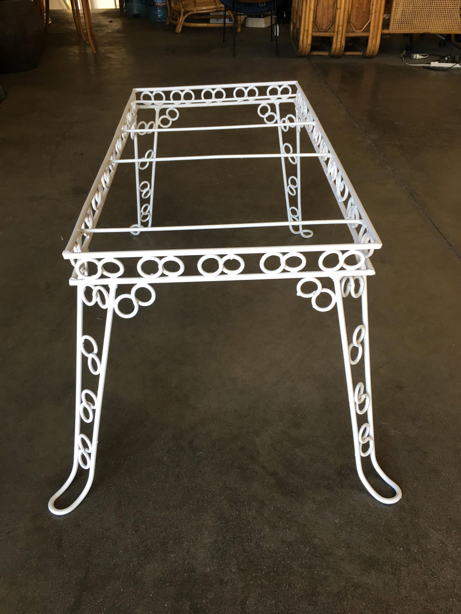 Custom 4 Person Outdoor "Circle 8" Iron Table with Glass Top - 2