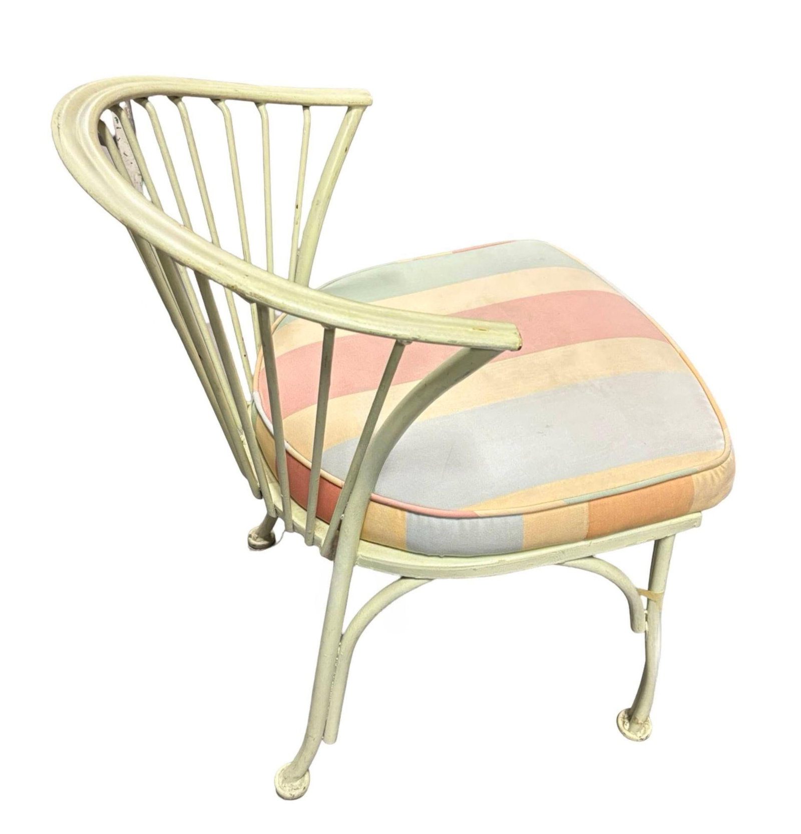 1950's Set of Four Woodard Pinecrest Outdoor Chairs - 3