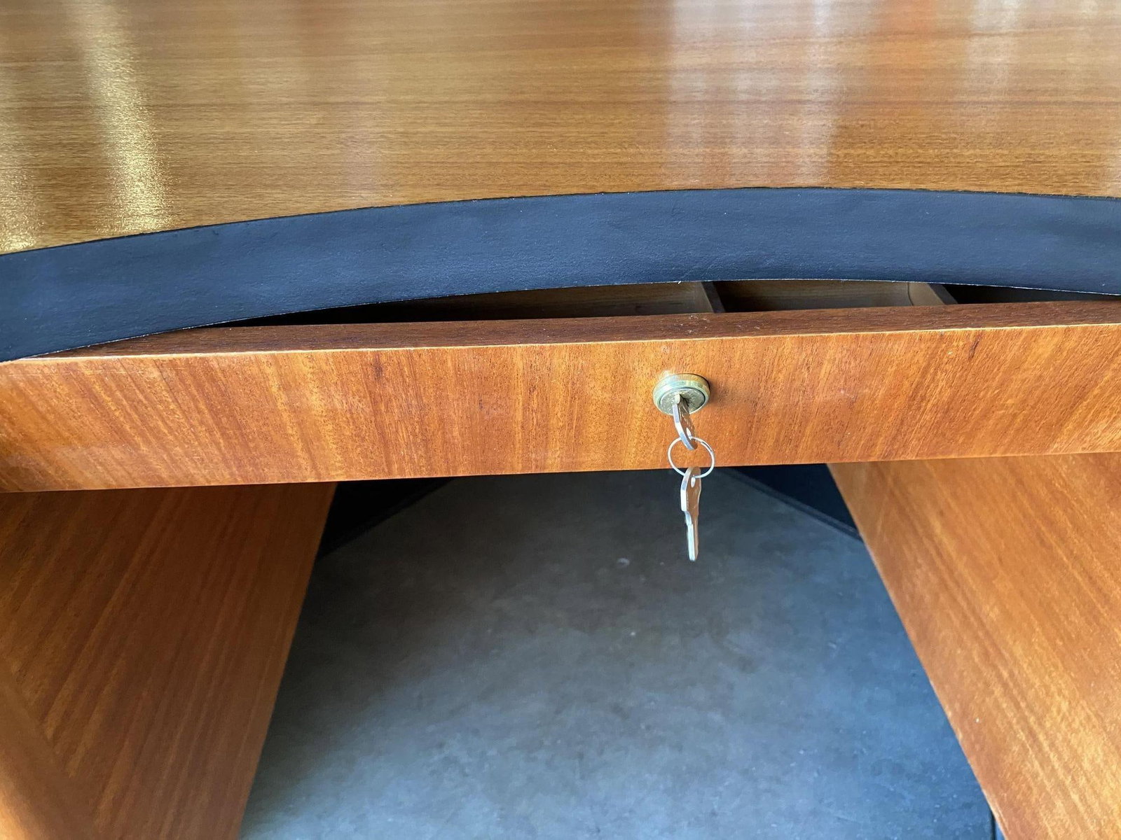 California Art Deco Fletcher Aviation Executive Desk by Frank Fletcher - 4