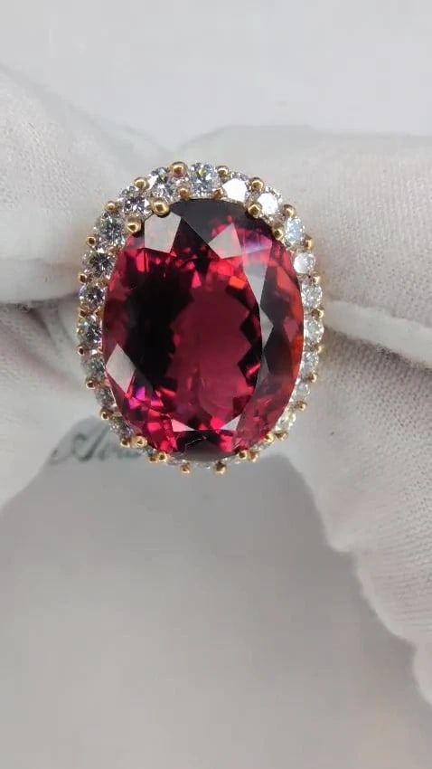 GIA Certified 24.13ct natural red tourmaline 3.00ct diamonds ring 18kt*v - 2