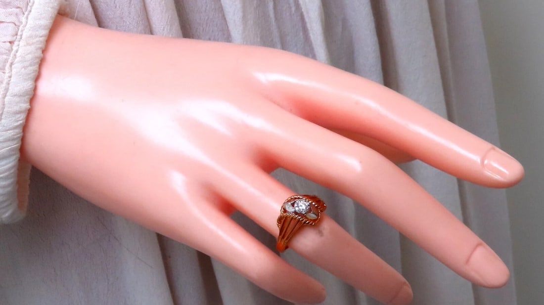Restored Vintage Natural Diamond Petal Tulip Deco Ring .12ct 14kt gold** - 5
