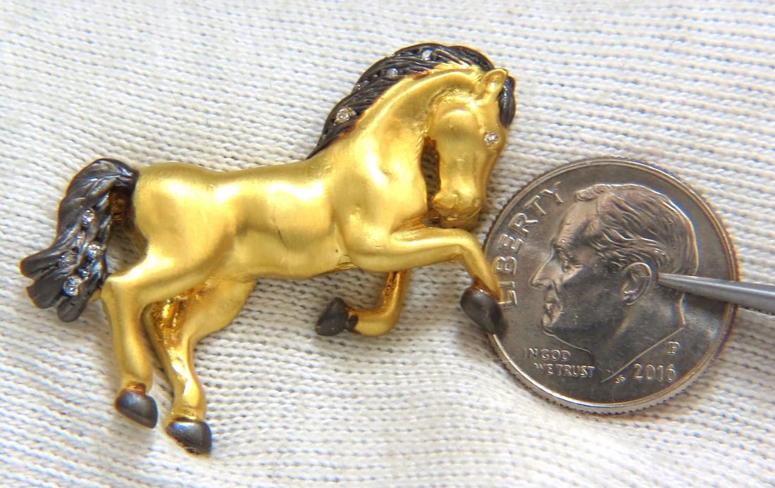 18kt Horse Pin .10ct diamonds** - 3