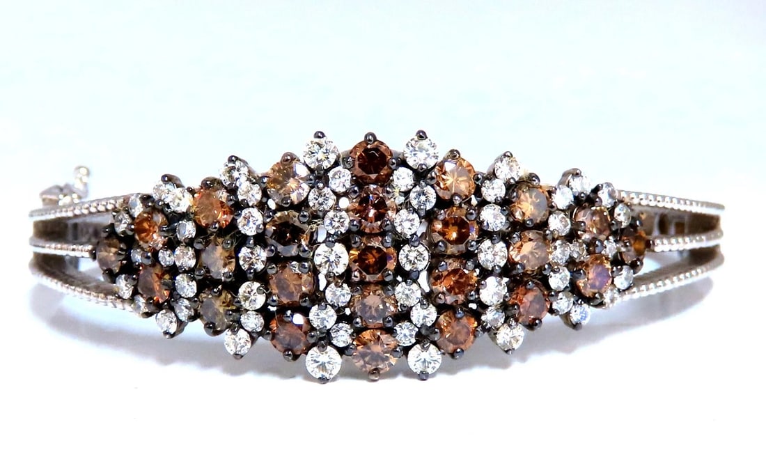 Natural Fancy Brown Diamonds Wide Cluster Bangle Bracelet 14kt**: Title: Natural Fancy Brown Diamonds Wide Cluster Bangle Bracelet 14kt** Description: MAGNIFICENT JEWELS Brown & white Natural Diamonds Bangle 4.00ct Oval & Round Brown Diamonds Full cuts. Vs-2 Si-1