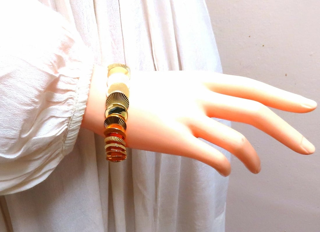 Vintage Circular Disc & Ray Link Bracelet 14kt Gold** - 11