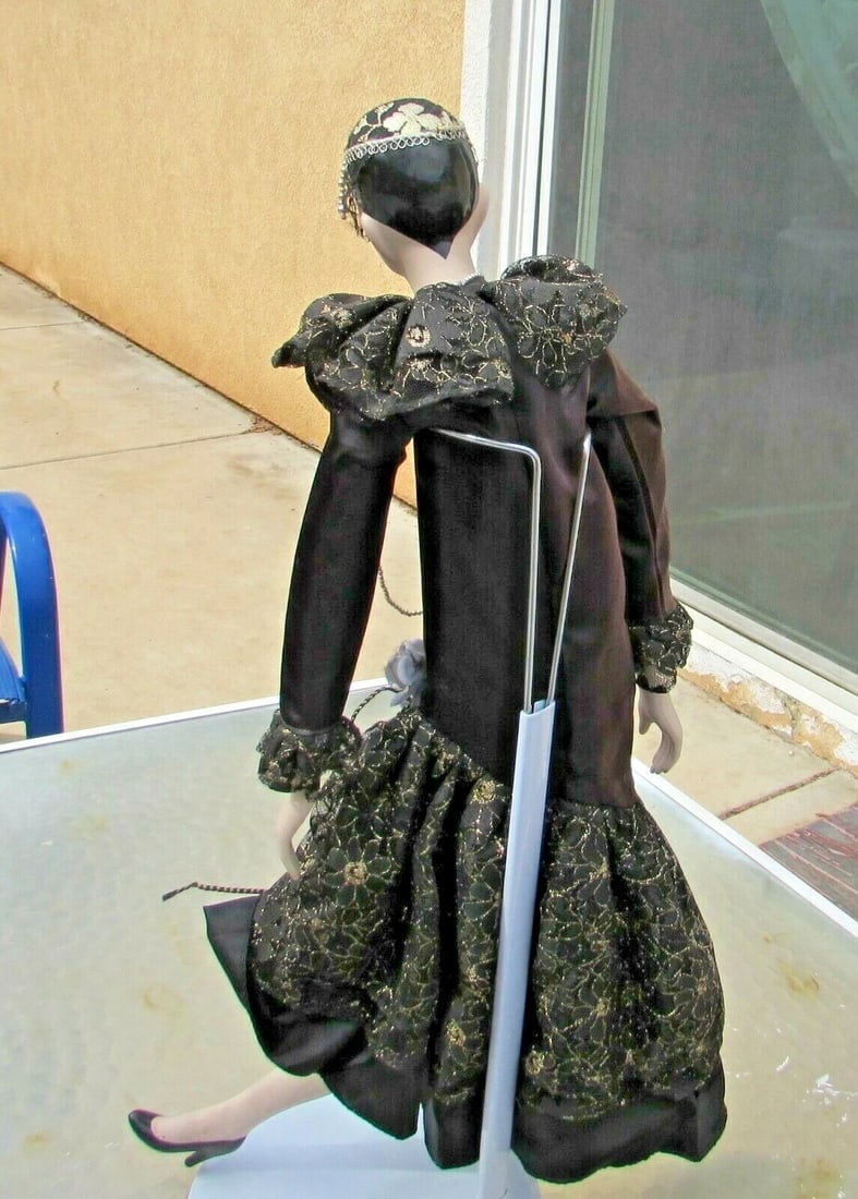 20s Flapper Style 27" Cloth Doll ceramic face, hands, feet comes with stand - 6