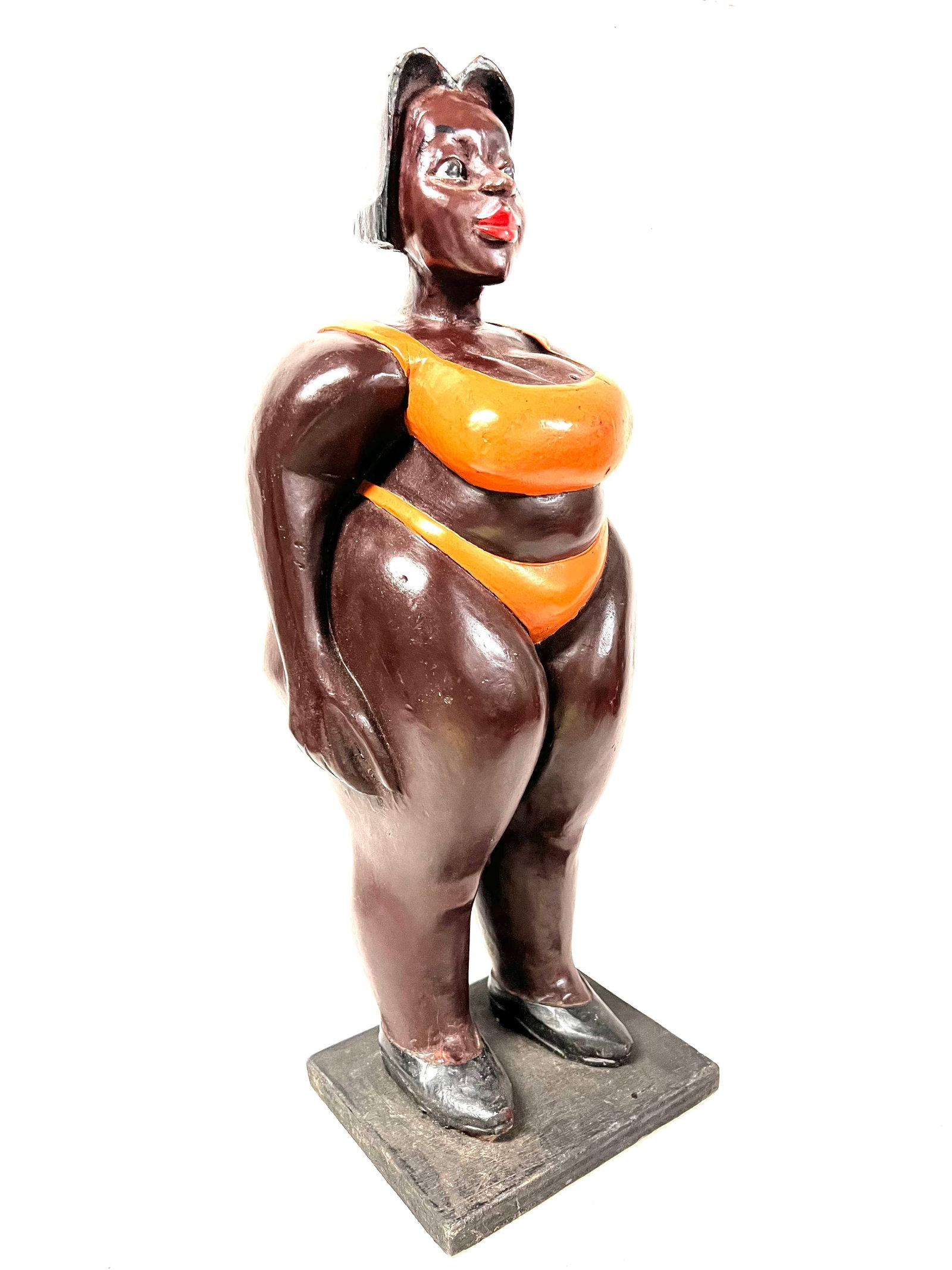 Colonial Female Statue - 3