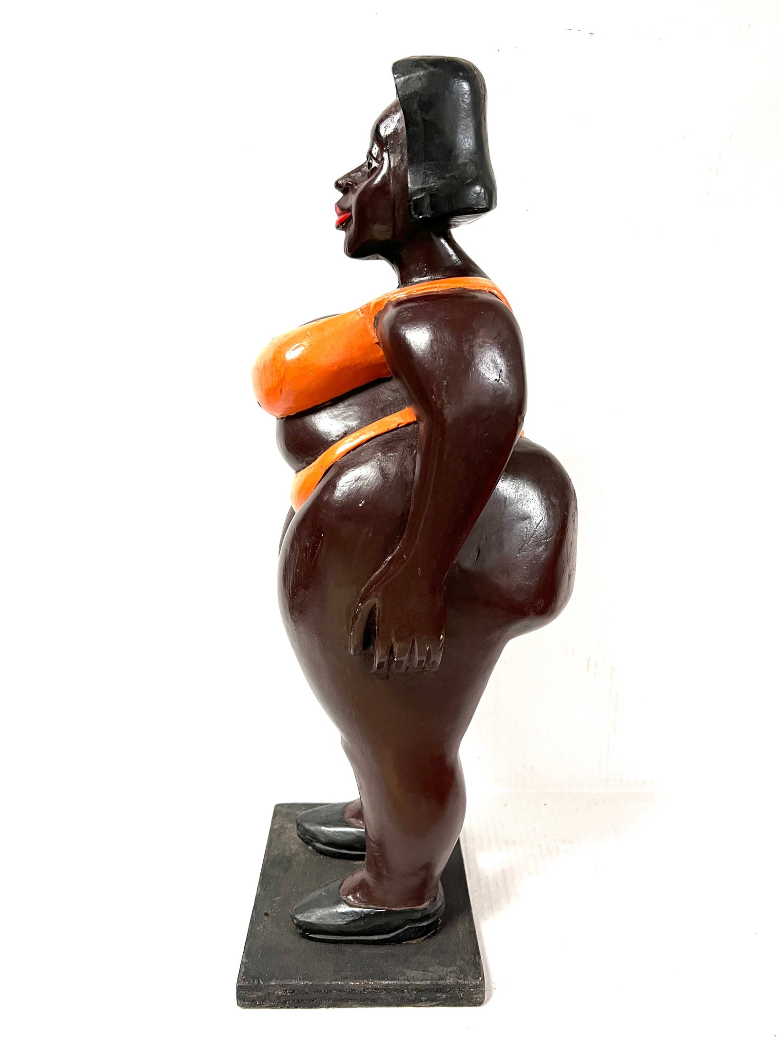 Colonial Female Statue - 6