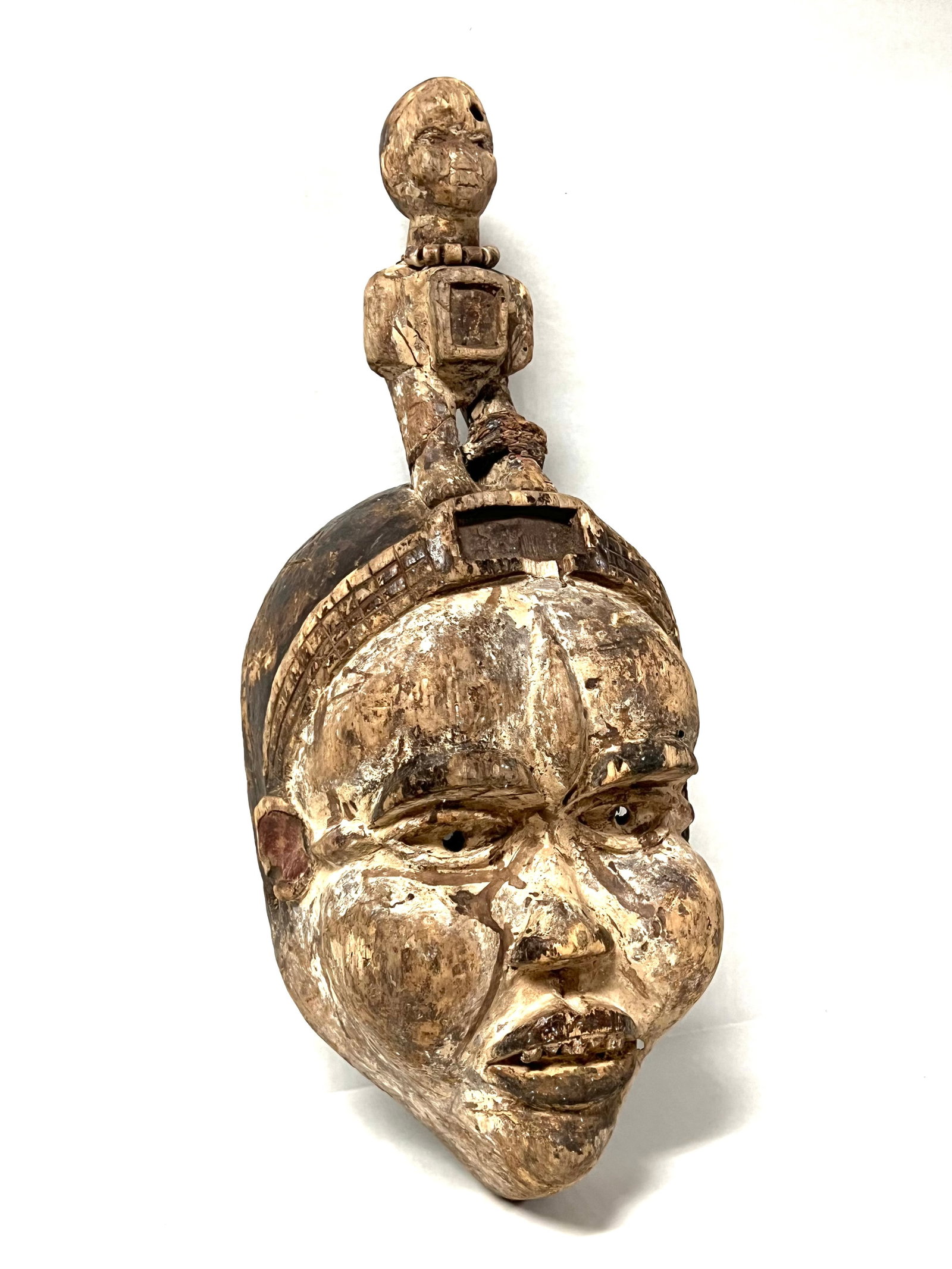 Bacongo Mask - 3