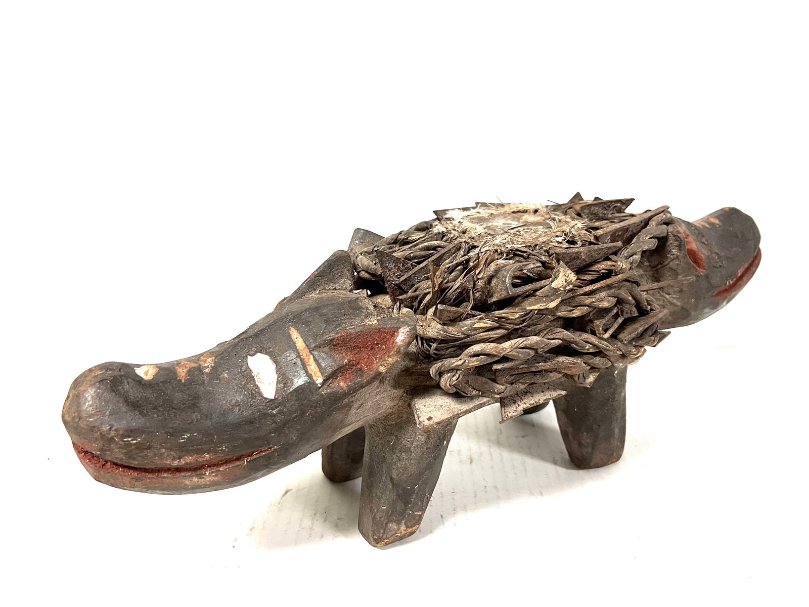 Bacongo Dog Nail Fetish Statue - 3
