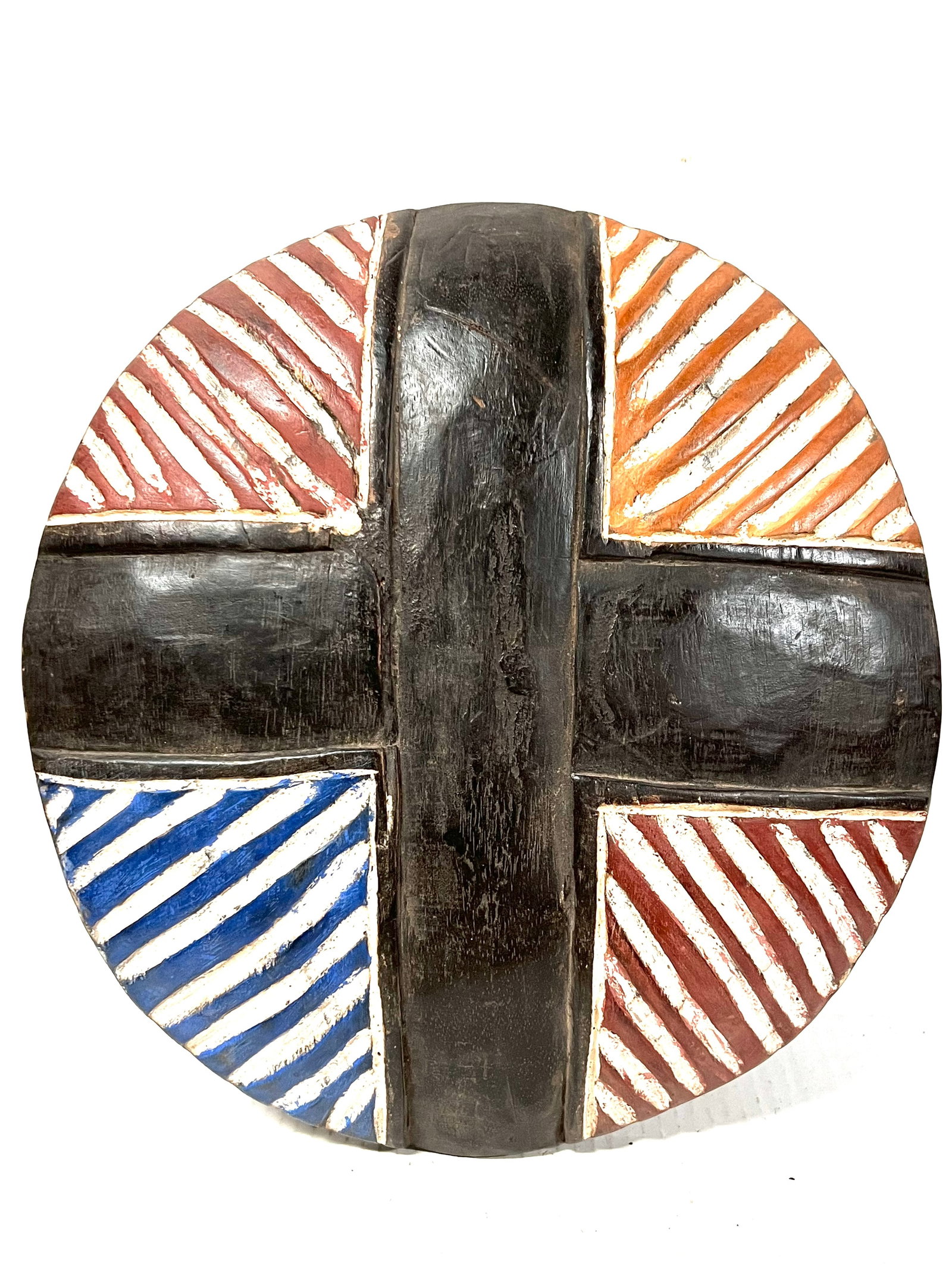Zulu Shield: Title: Zulu Shield Description: African Tribal Art Carved Wood Zulu Shield Materials: Wood Date/Period: Late 20th Century Size: 14'' h x 13" w Reserve: $180.00 Shipping: Domestic: Flat-rate of $30.00