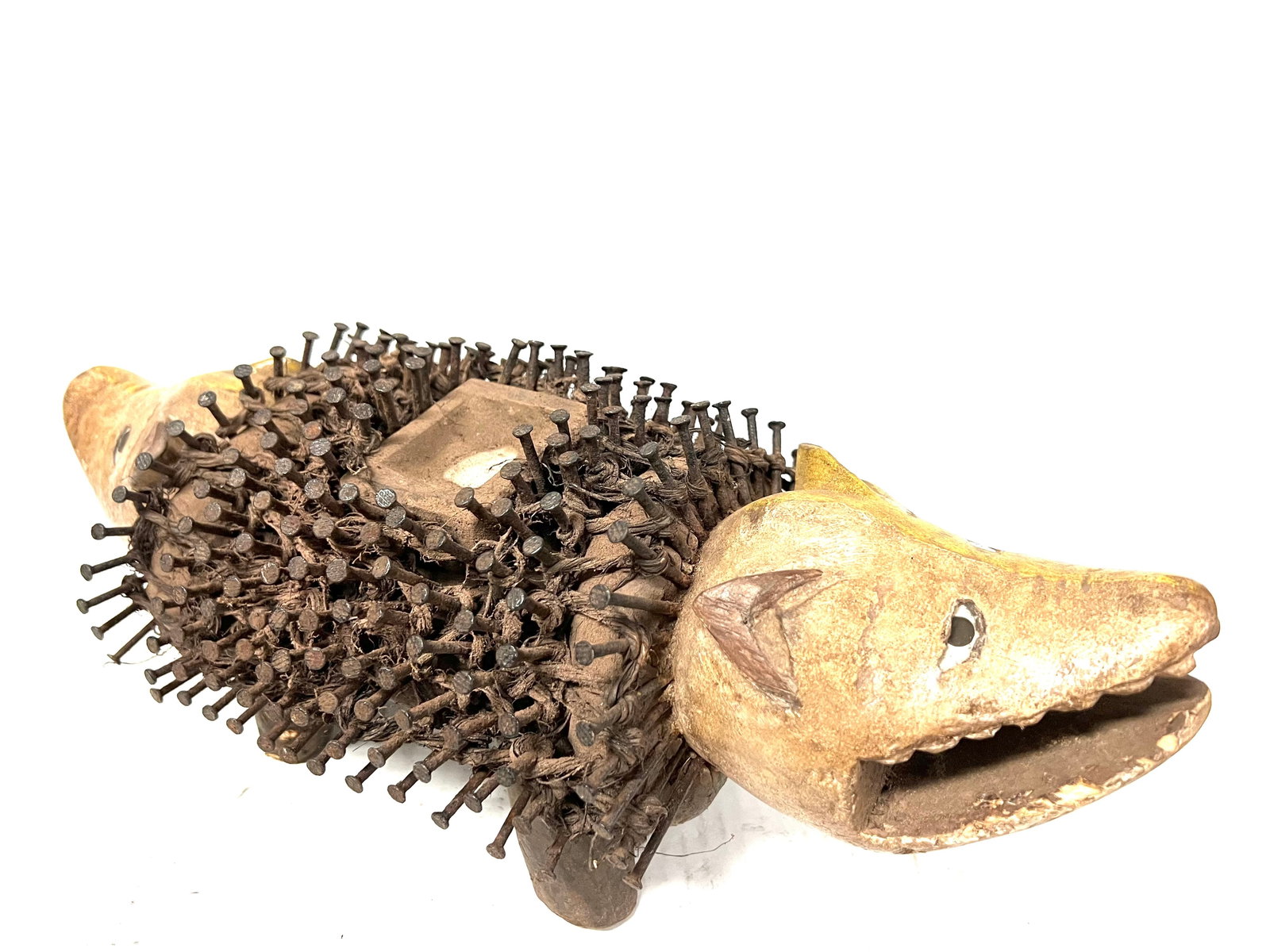 Bacongo Dog Nail Fetish Statue - 3