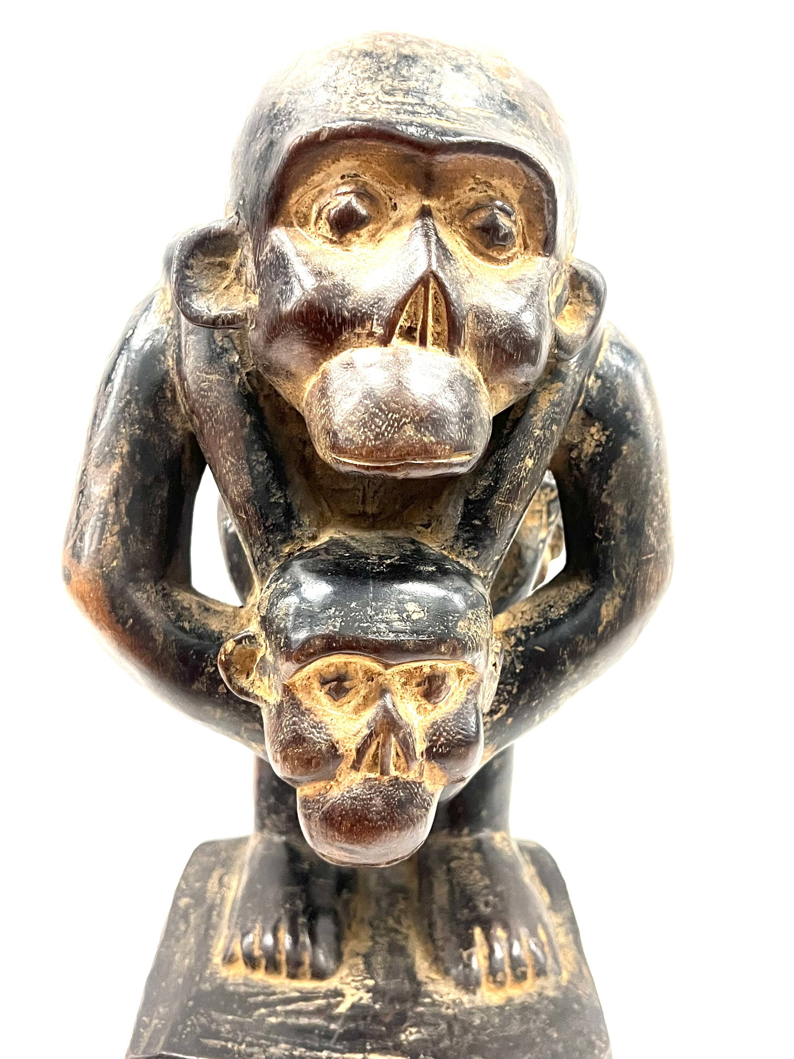 BUlu Monkey Statue - 2