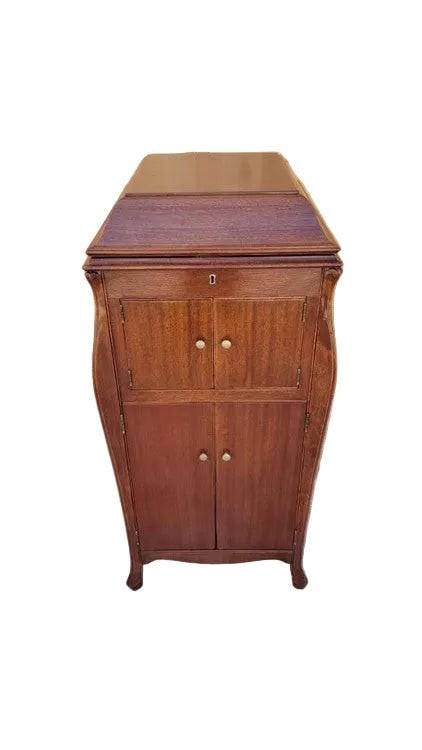 Antique Victor VV-XI Upright Victrola Record Player (1 of 7)