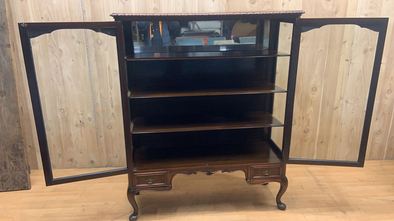 Antique Queen Anne Style Mahogany Glass Panel Bookcase/Display Cabinet - 5