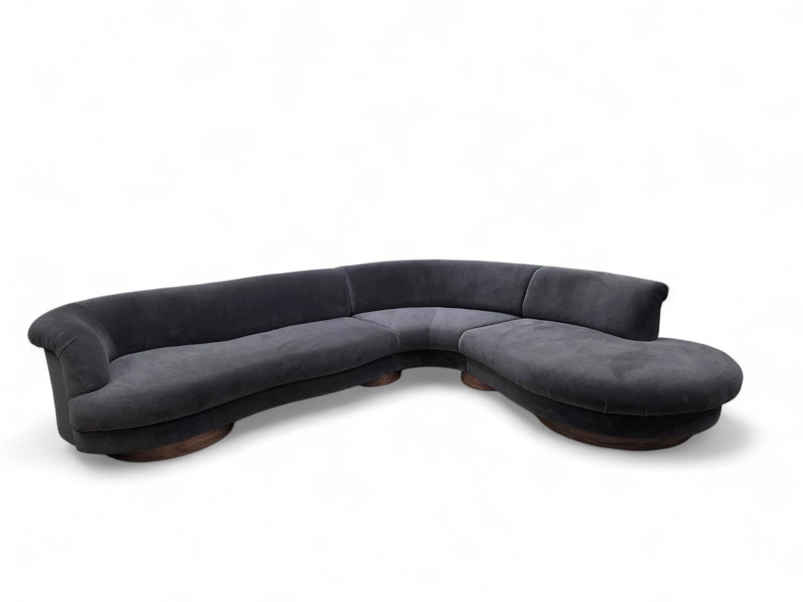 Postmodern Vladimir Kagan Style Serpentine Sectional Sofa by Weiman Newly Reupholstered: Title: Postmodern Vladimir Kagan Style Serpentine Sectional Sofa by Weiman Newly Reupholstered Description: Materials: MohairPostmodern Vladimir Kagan Style Serpentine 3 Piece Sectional Sofa by Weiman