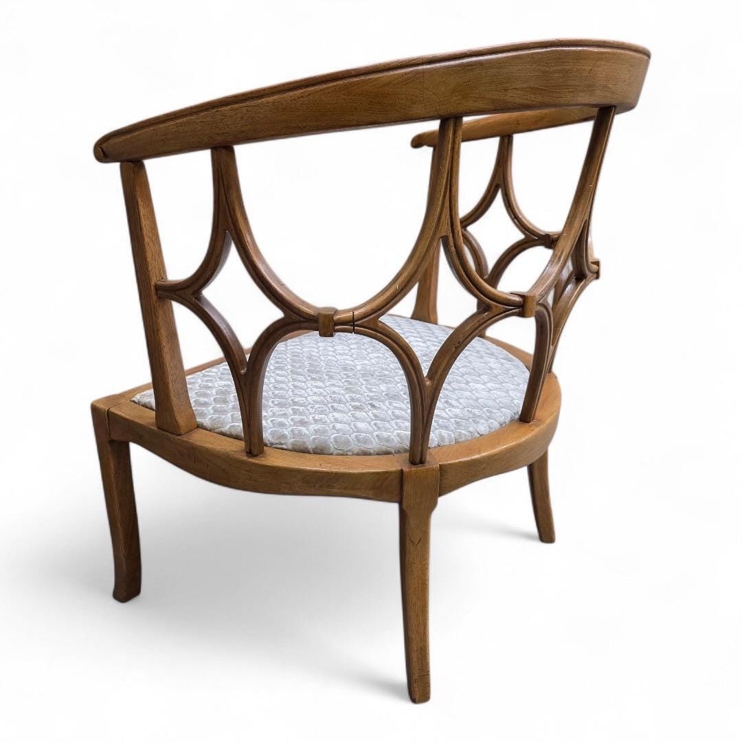 MCM William “Billy” Haines Style Fruitwood Spider-Leg Barrel Back Lounge Chair - 4