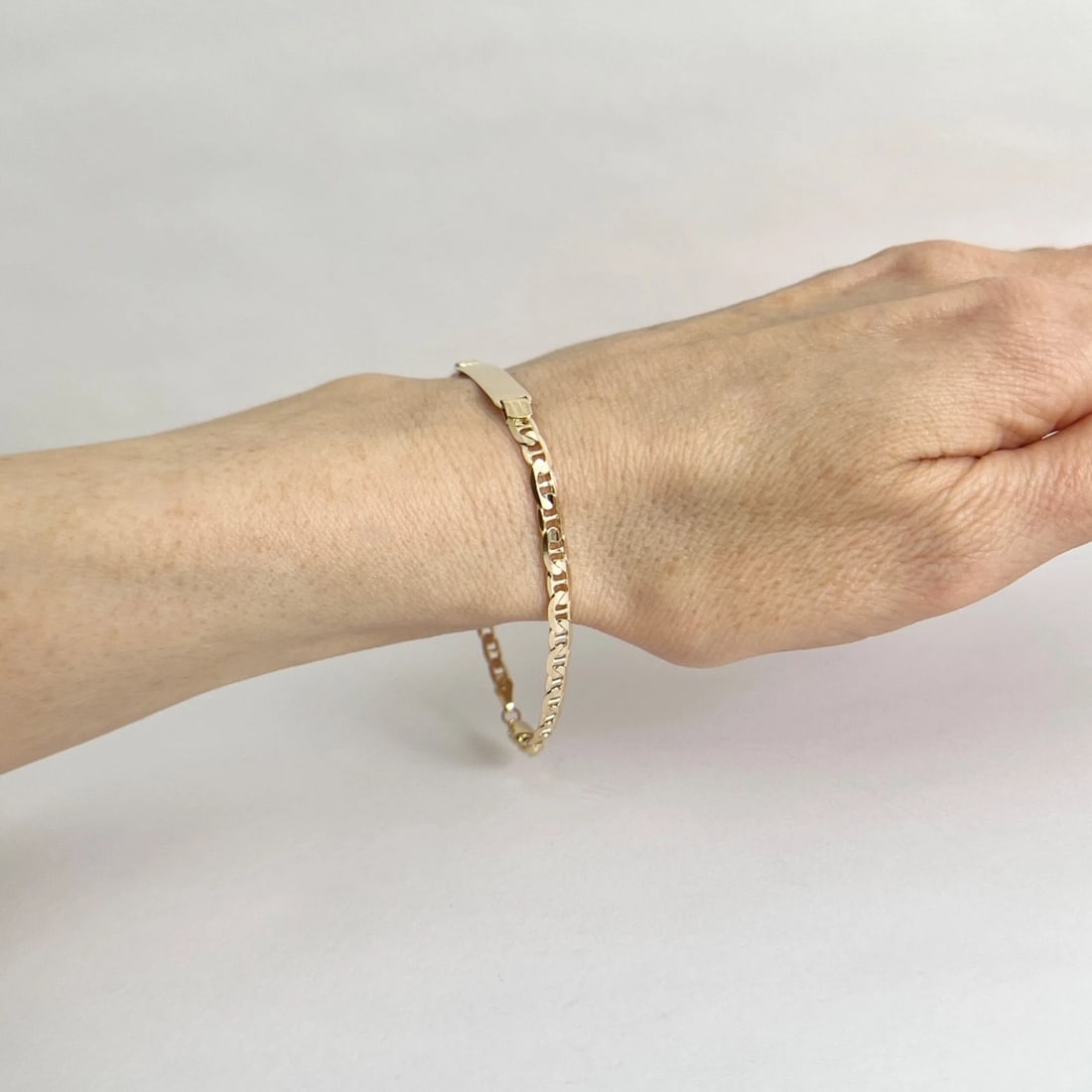 Anchor Chain Nameplate ID Bracelet 14K Yellow Gold, 7 Inches, 4.87 Grams - 4