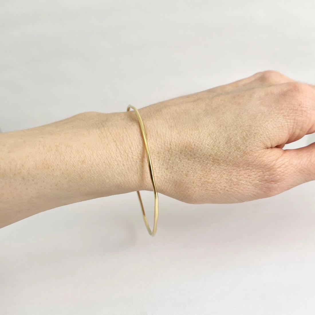 Ippolita Classico Smooth Squiggle Bangle Bracelet 18K Yellow Gold, 6.09 Grams - 6
