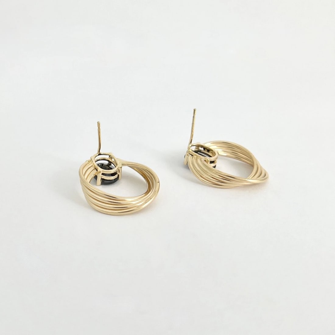 Estate Black Sapphire Gemstone Loop Drop Earrings 14K Yellow Gold, 2.57 Grams - 6