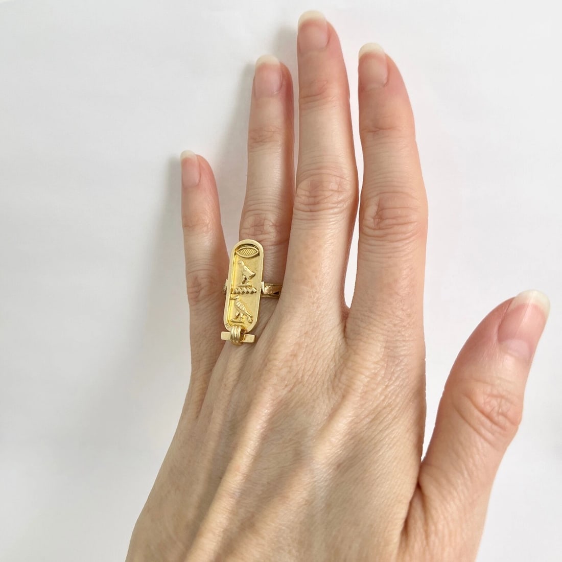 Estate Long Hieroglyphic Egyptian Bird Cartouche Ring 18K Yellow Gold, 5.51 Gram - 2