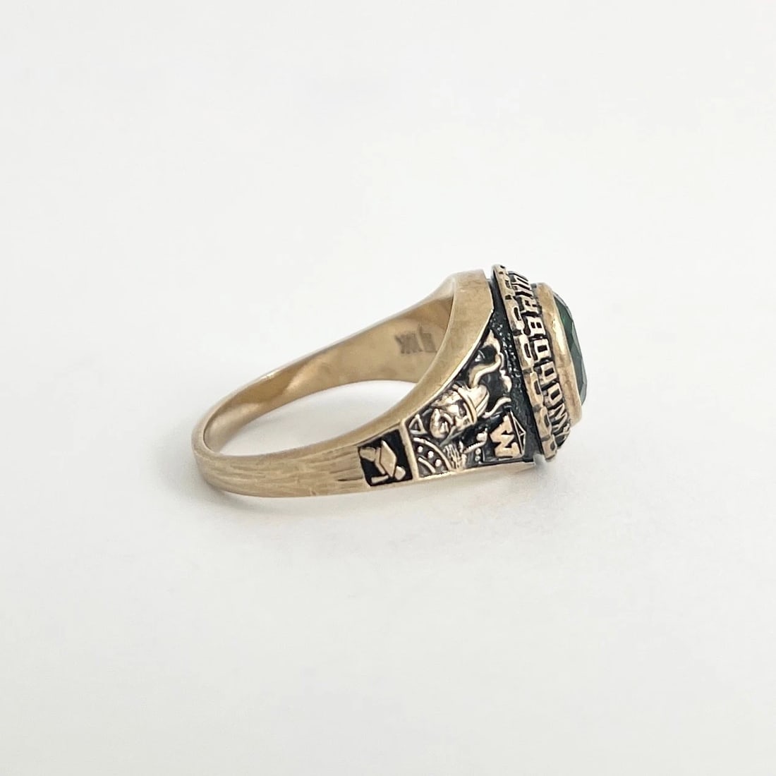 1995 Woodbridge Senior High Green Tourmaline Class Ring 10K Yellow Gold, 5.47 Gr - 5