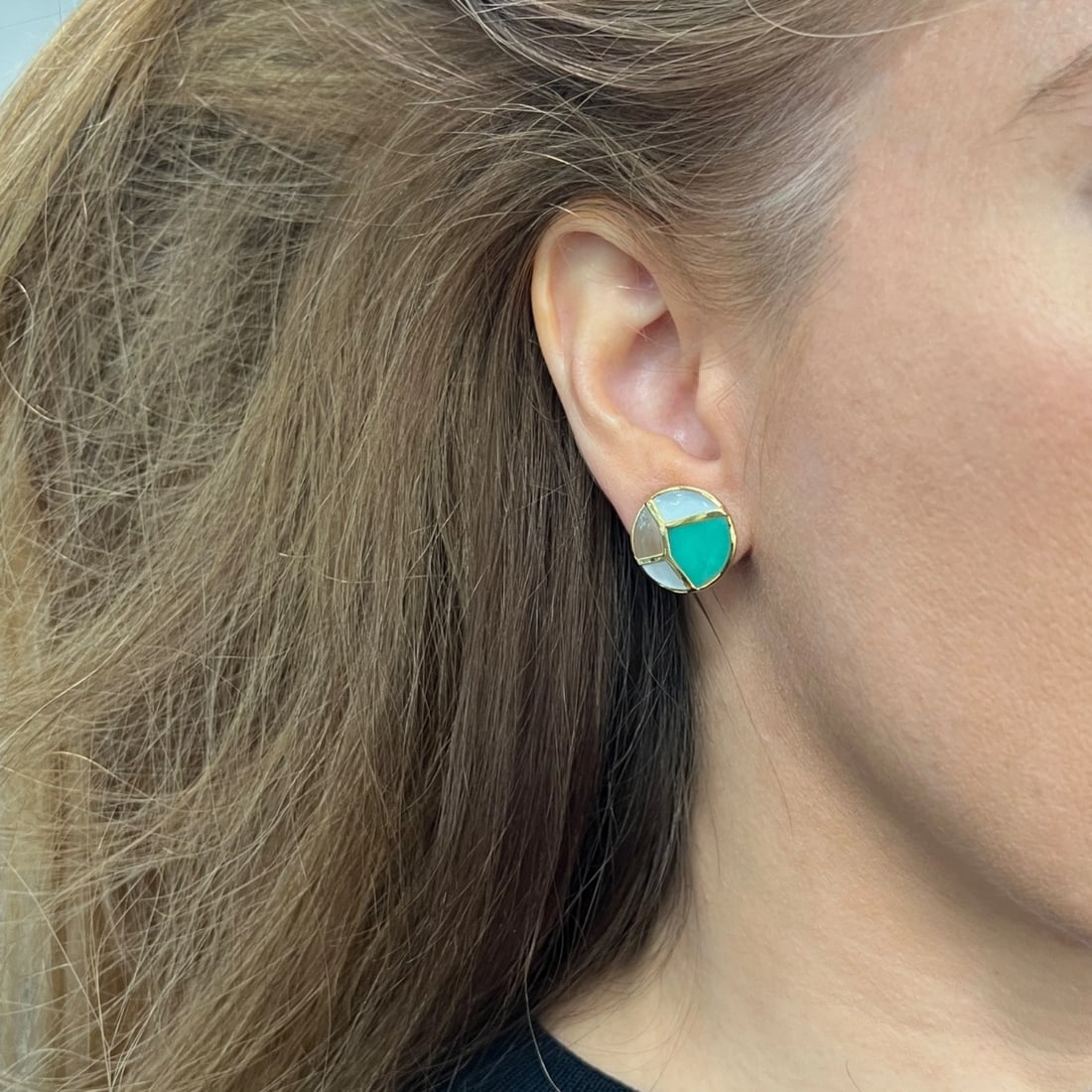 Ippolita Green Agate Mother of Pearl Stud Earrings 18K Yellow Gold, 5.07 Grams - 5